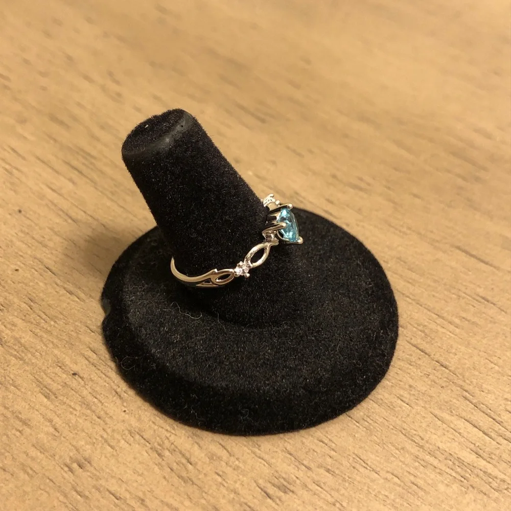 Elegant Silver Tone and Blue Faux Gemstone Heart Ring